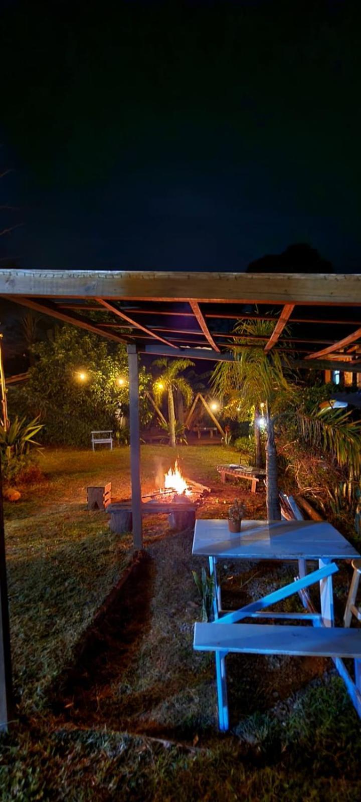 Praia Do Rosa Hostel Esterno foto